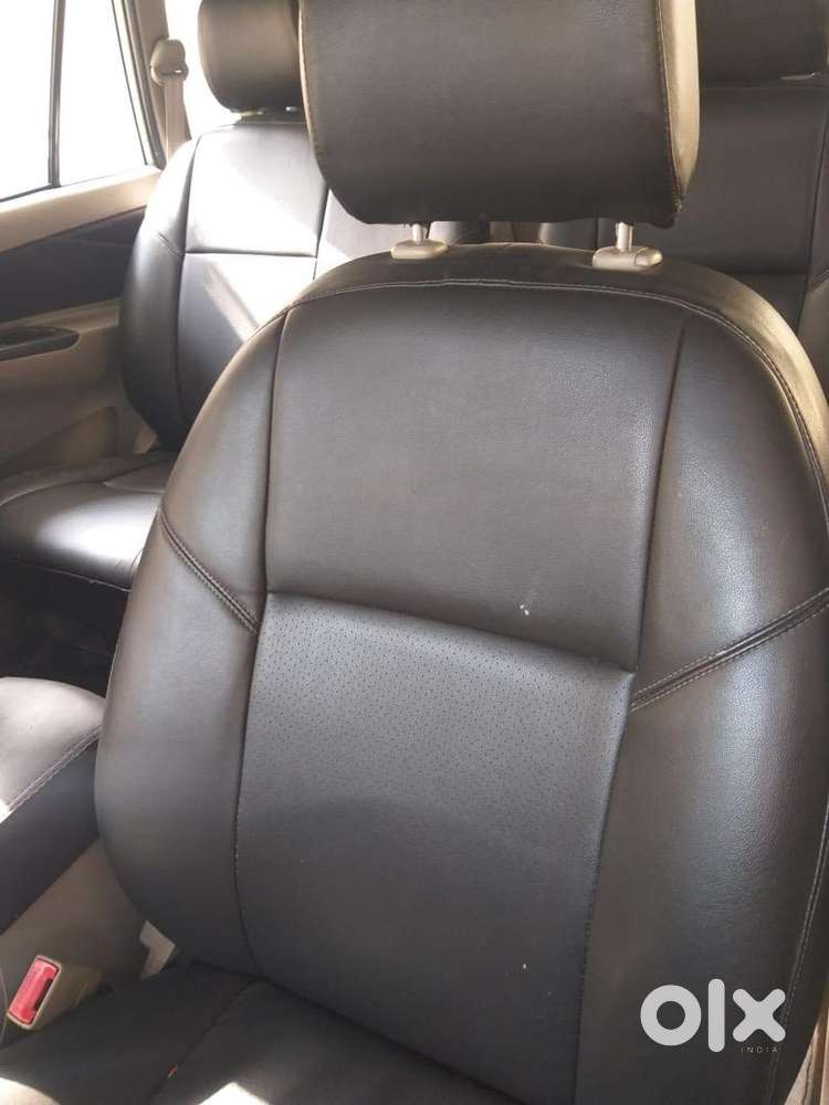 Toyota Innova 2012 Diesel Well Maintained