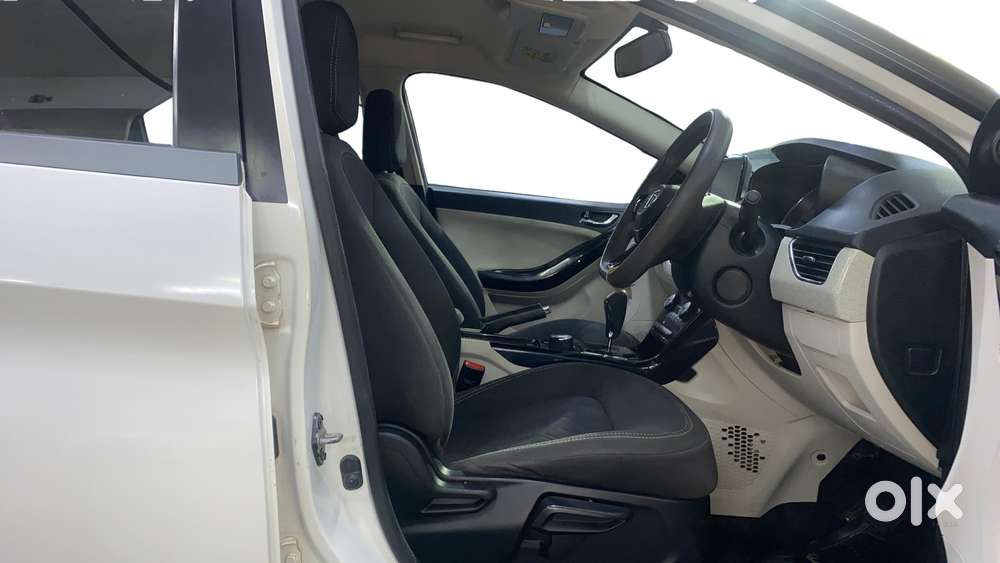 Tata Nexon 1.2 Revotron Xza Plus, 2021, Petrol