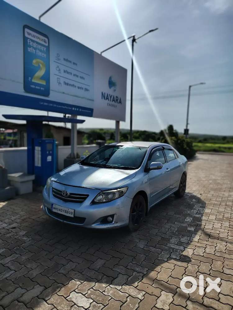 Toyota Corolla Altis 2010
