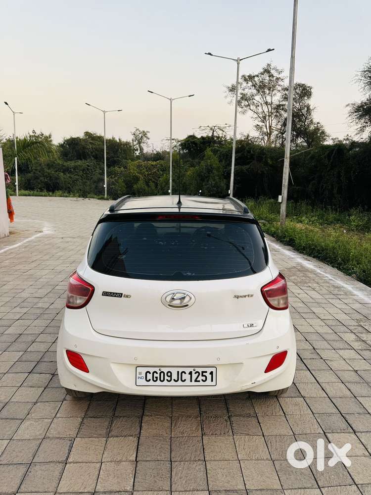 Hyundai Grand I10 2013-2016 Sportz Edition, 2016, Petrol