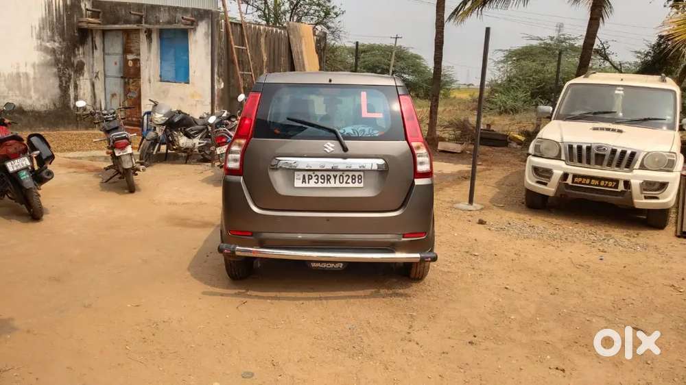 Maruti Suzuki Wagon R 2023 Petrol 17800 Km Driven