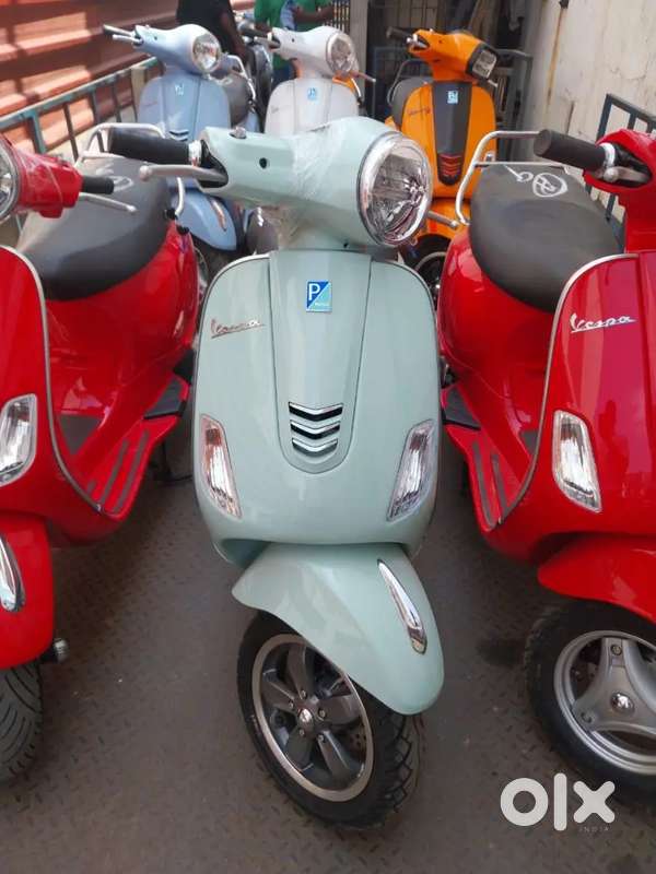 Brand new Vespaa 125 9999 low down payment