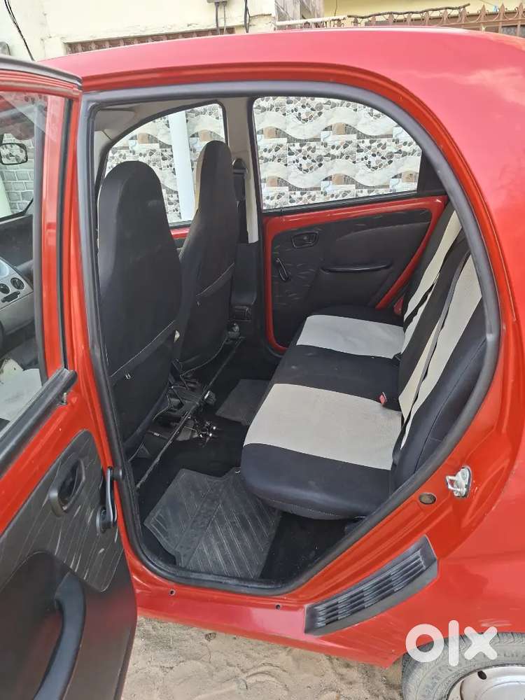 Tata Neno Car