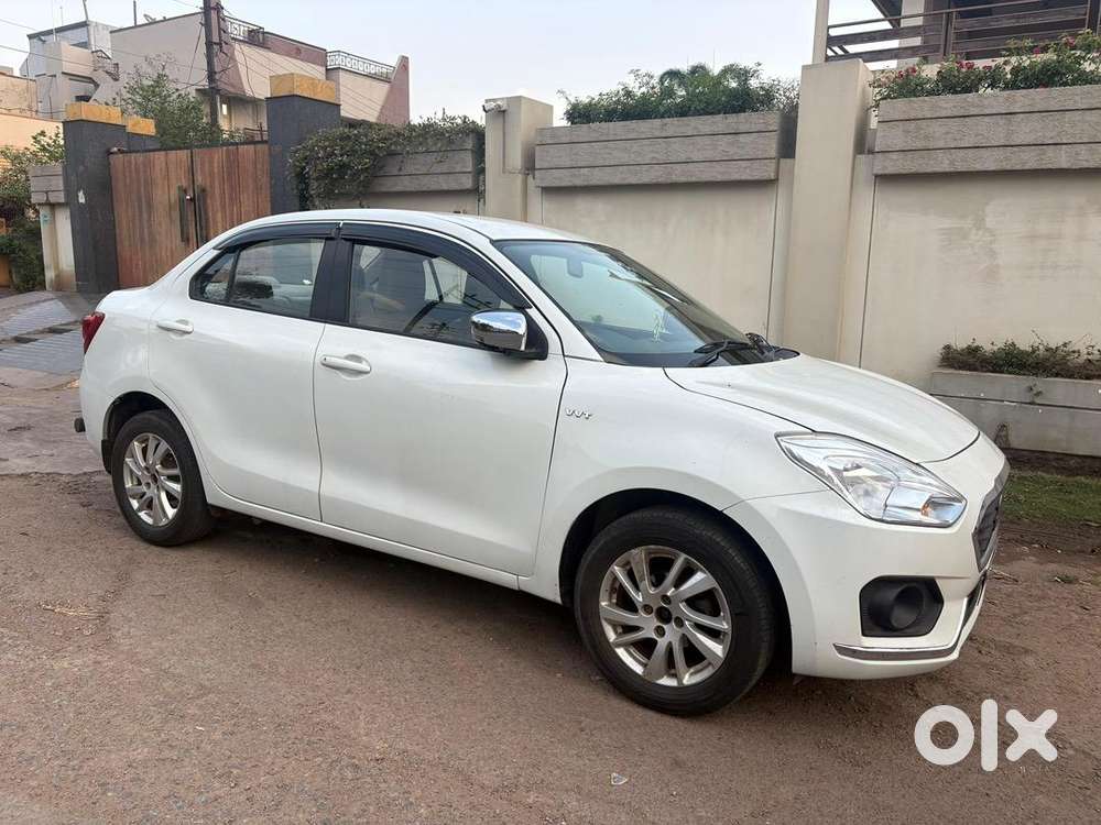 Maruti Suzuki Dzire 17 Petrol Good Condition