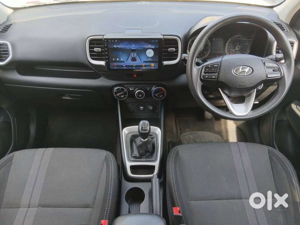 Hyundai Venue 1.0 S Turbo Imt, 2021, Petrol