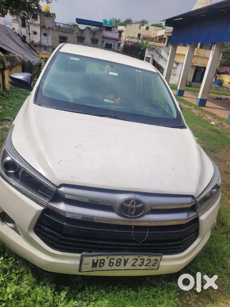 Toyota Innova Crysta 2017