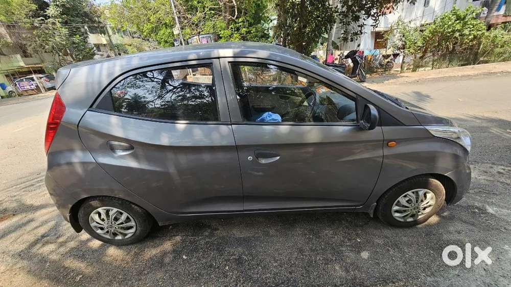 Hyundai Eon 2013 Petrol Well Maintained