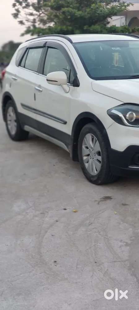 Maruti Suzuki S-cross 2016 Diesel Manual
