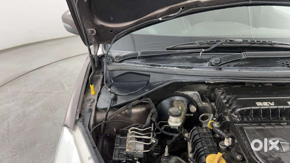 Tata Tiago Xz, 2016, Petrol