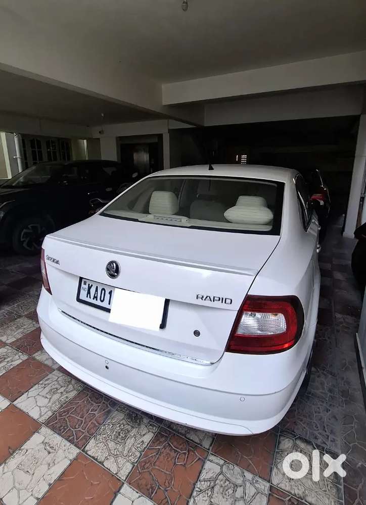 Skoda Rapid 1.0 Ambition 2016