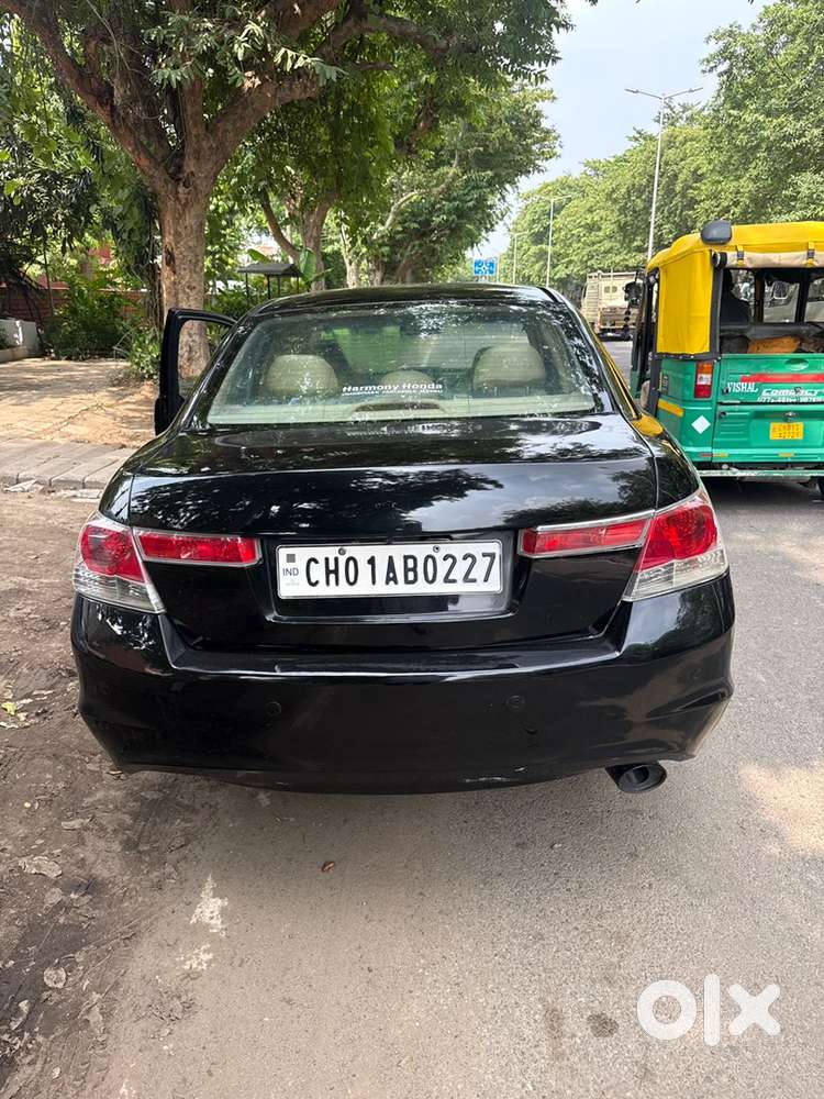 Honda Accord Petrol 2010 Car