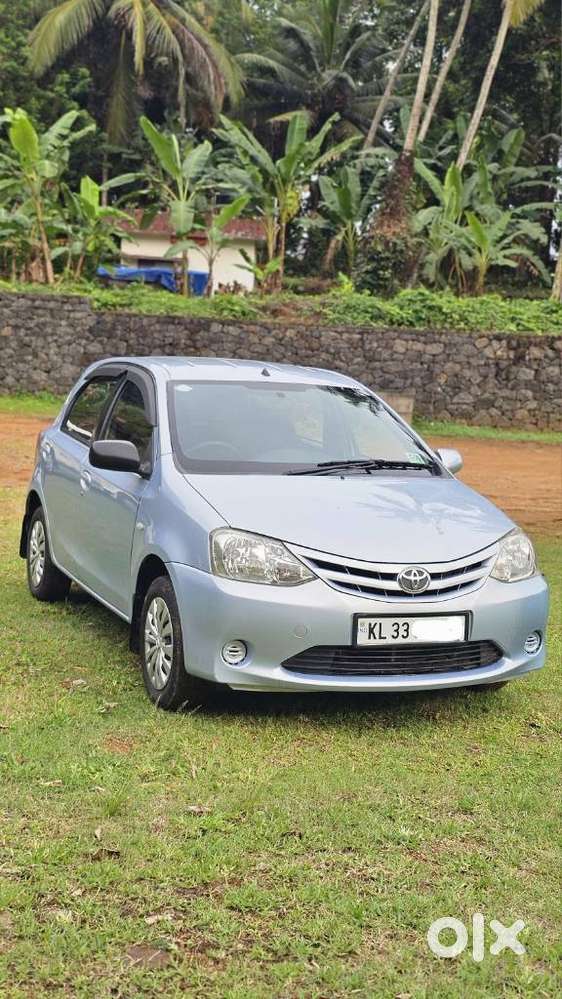 Toyota Etios Liva G, 2011, Petrol