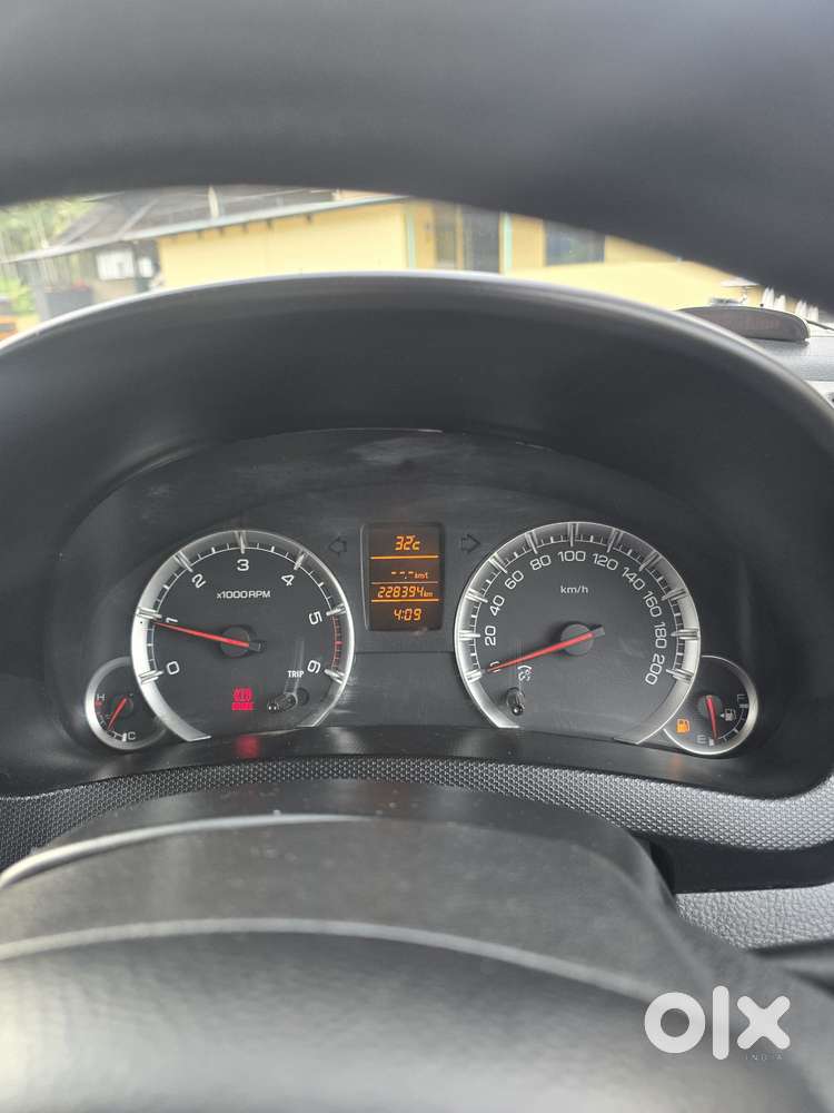 Maruti Suzuki Swift Ddis Zdi, 2013, Diesel