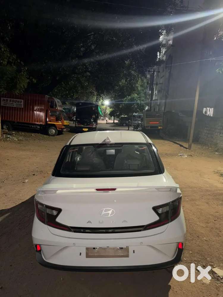 Hyundai Aura 2025 Petrol 21000 Km Driven (top End Model)
