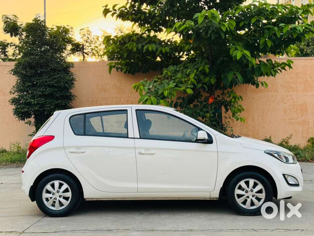Hyundai I20 Sportz 1.2 Mt, 2012, Cng & Hybrids