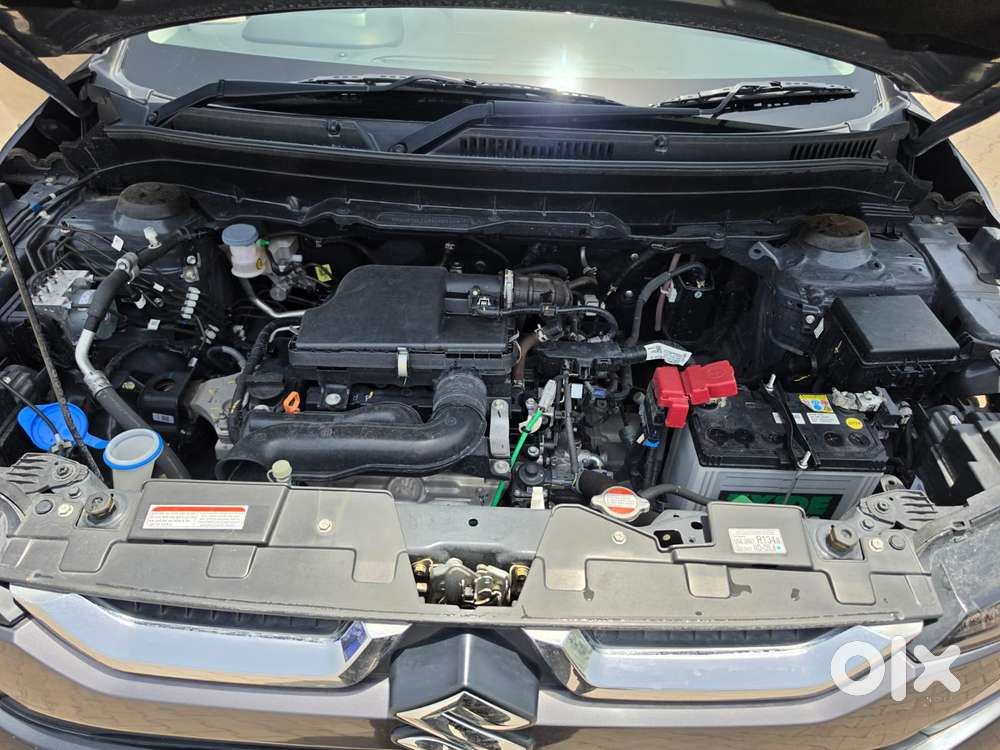 Maruti Suzuki Brezza 1.5 Zxi Plus At Smart Hybrid, 2024, Petrol
