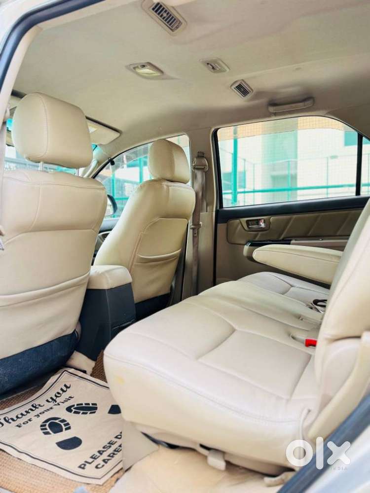 Toyota Fortuner 4x2 Manual, 2013, Diesel