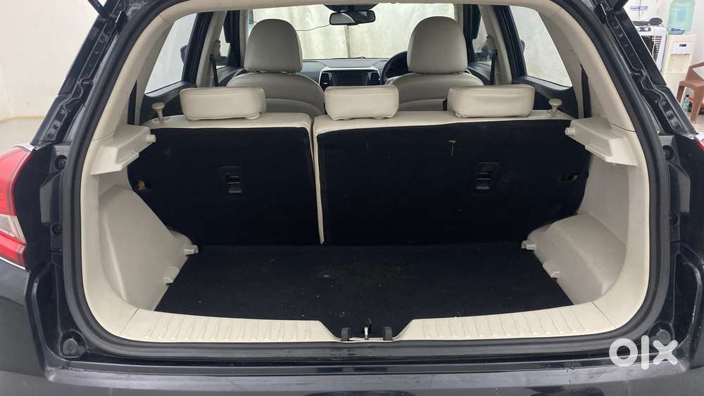 Mahindra Xuv300 W8 Option, 2021, Petrol