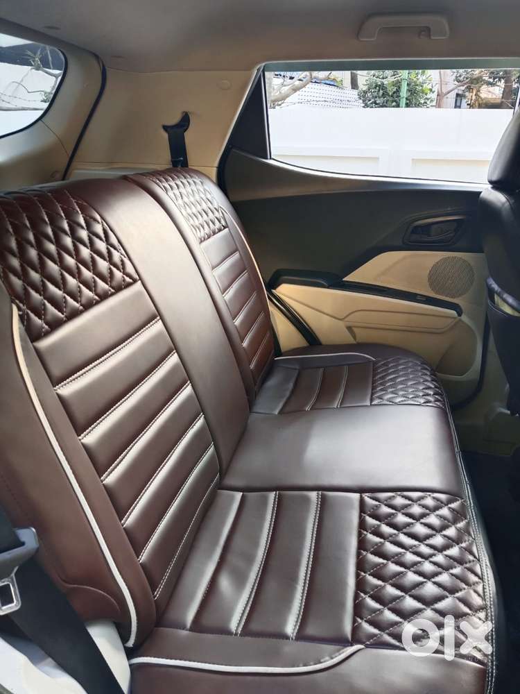 Mahindra Xuv300 W4, 2021, Petrol