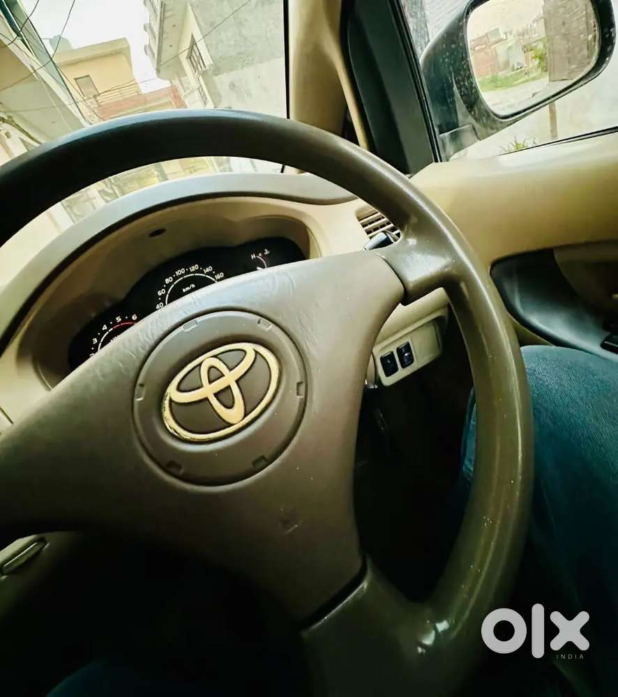 Toyota Innova 2006 Diesel Well Maintained