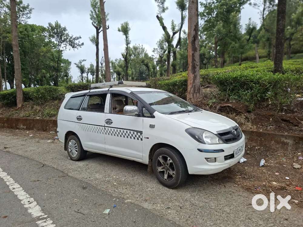 Toyota Innova Hycross 2006 Diesel 4th Owner