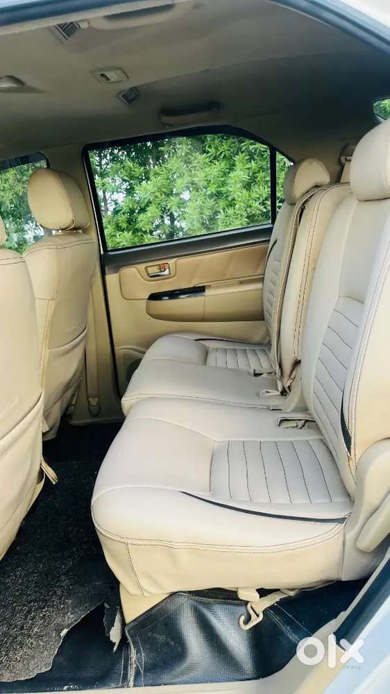 Toyota Fortuner 2012 Diesel Manual