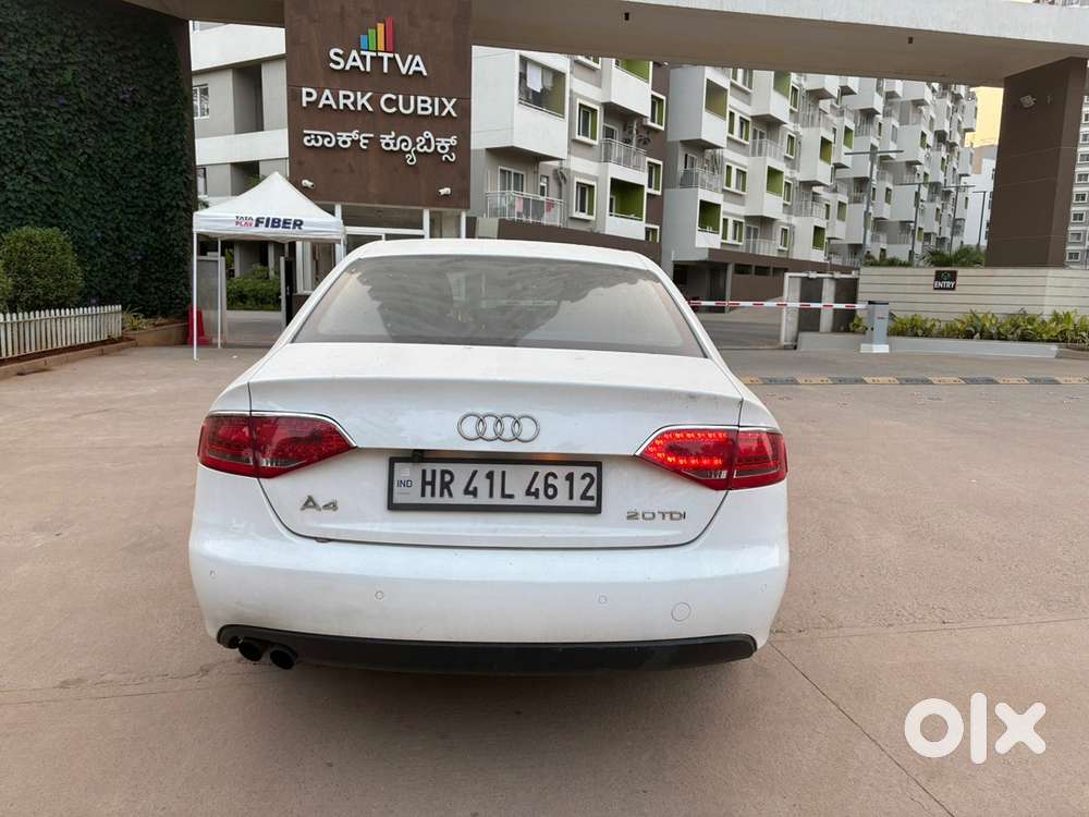 Audi A4 2010 Diesel 129000 Km Driven