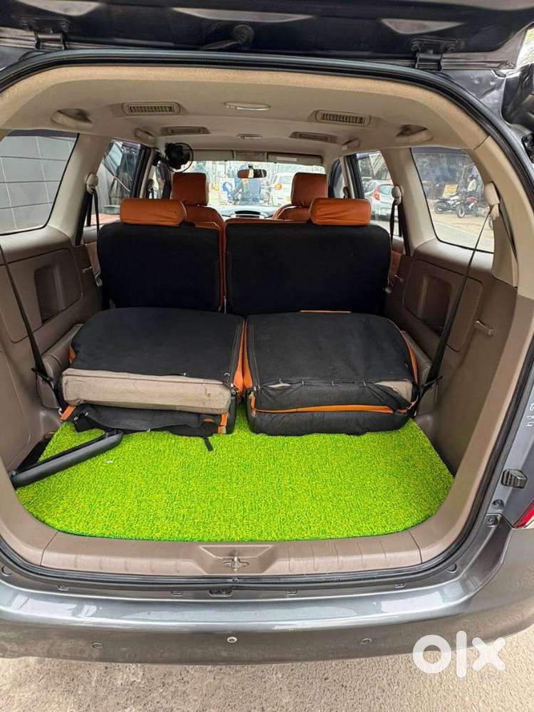 Toyota Innova 2.5 G (diesel) 7 Seater Bs Iv, 2016, Diesel