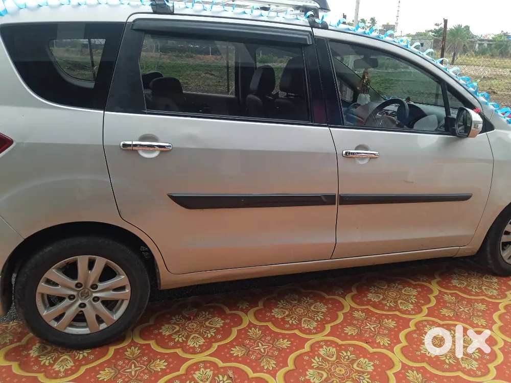 Maruti Suzuki Ertiga 2016 Diesel 120000 Km Driven