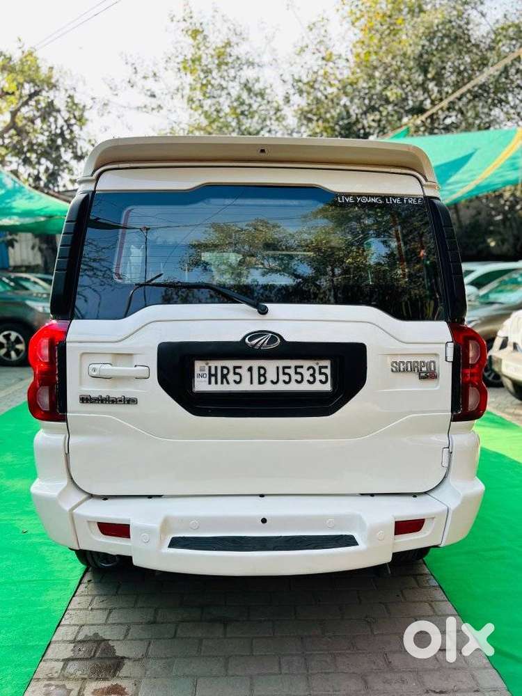 Mahindra Scorpio S10, 2016, Diesel