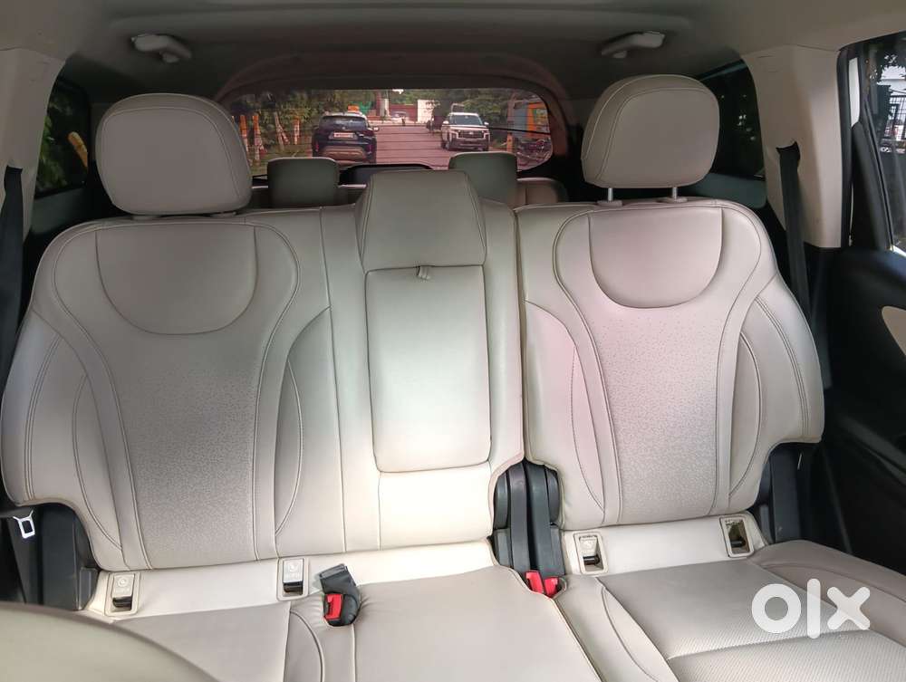 Mahindra Xuv700 2.2 Ax 7 Diesel Mt Str, 2022, Diesel