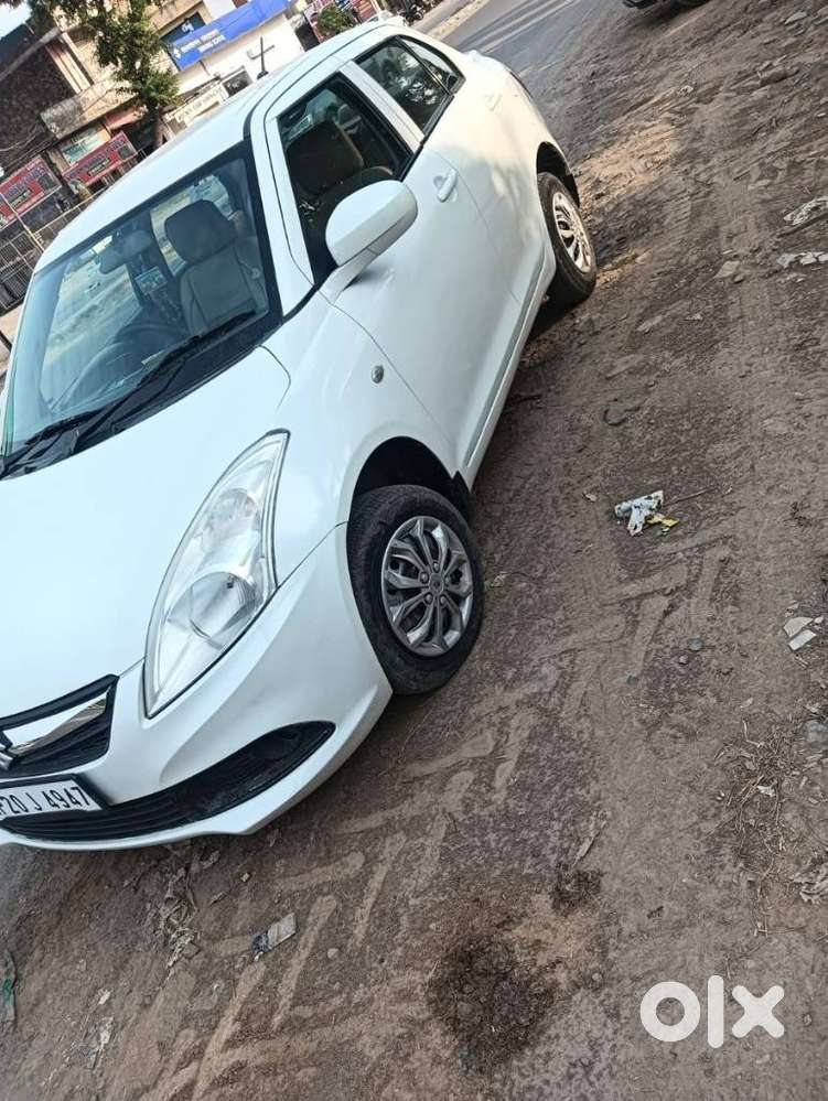 Maruti Suzuki Dzire 1.2 Lxi, 2016, Petrol