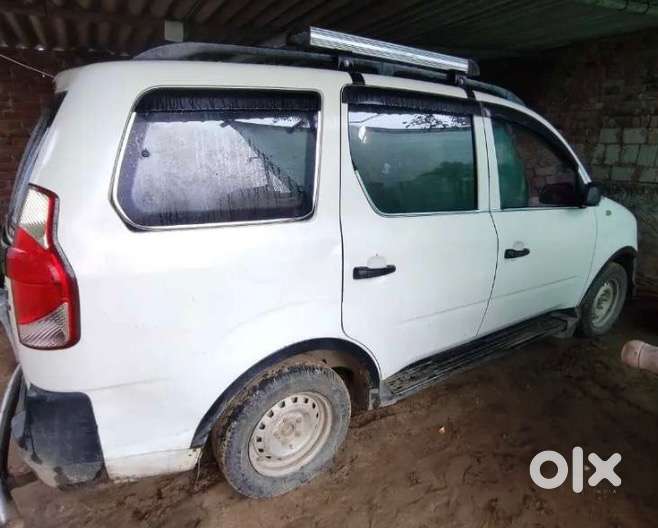 Mahindra Xylo 2013 Diesel 350000 Km Driven