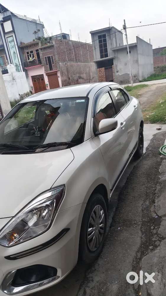 Maruti Suzuki Dzire 2021 Petrol 33000 Km Driven