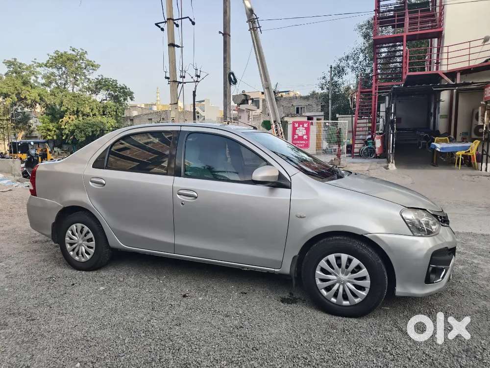 Toyota Platinum Etios 1.4 2017  December