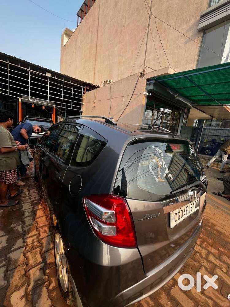 Honda Jazz 2013 Petrol Well Maintained