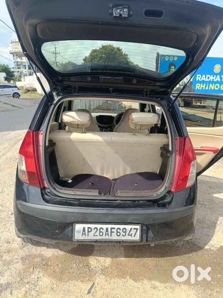 Hyundai Grand I10 Sportz 2010
