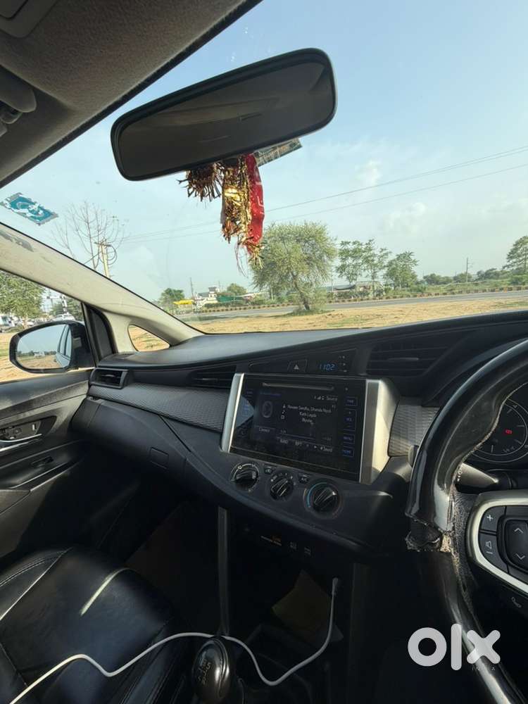 Toyota Innova Crysta 2019