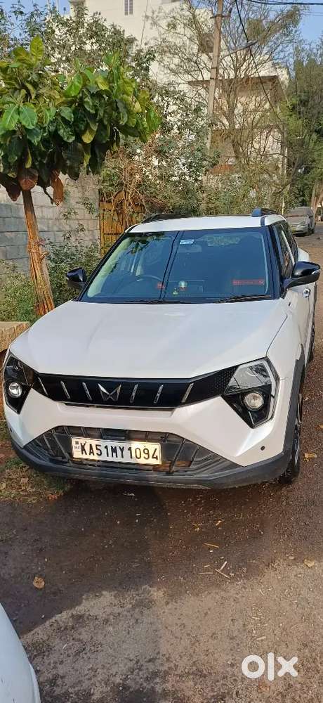 Mahindra Xuv 3xo 2025 Petrol 19700 Km Driven