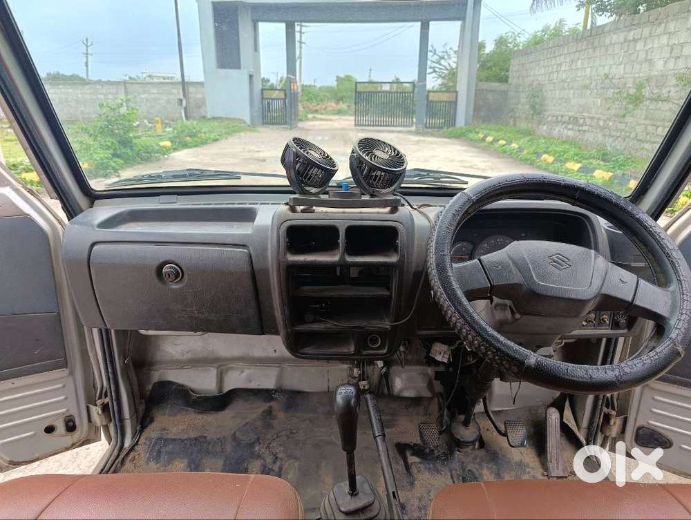 Omni Van 8 Seater