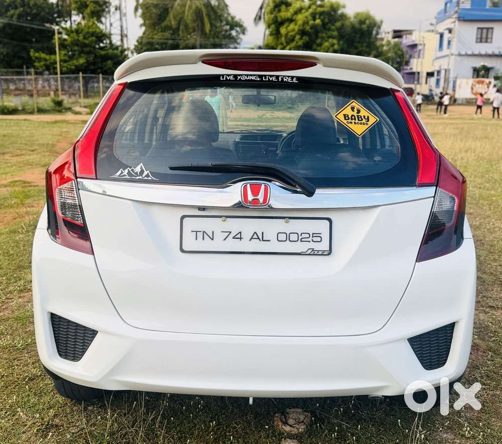 Honda Jazz 1.2 V I Vtec Privilege, 2015, Petrol