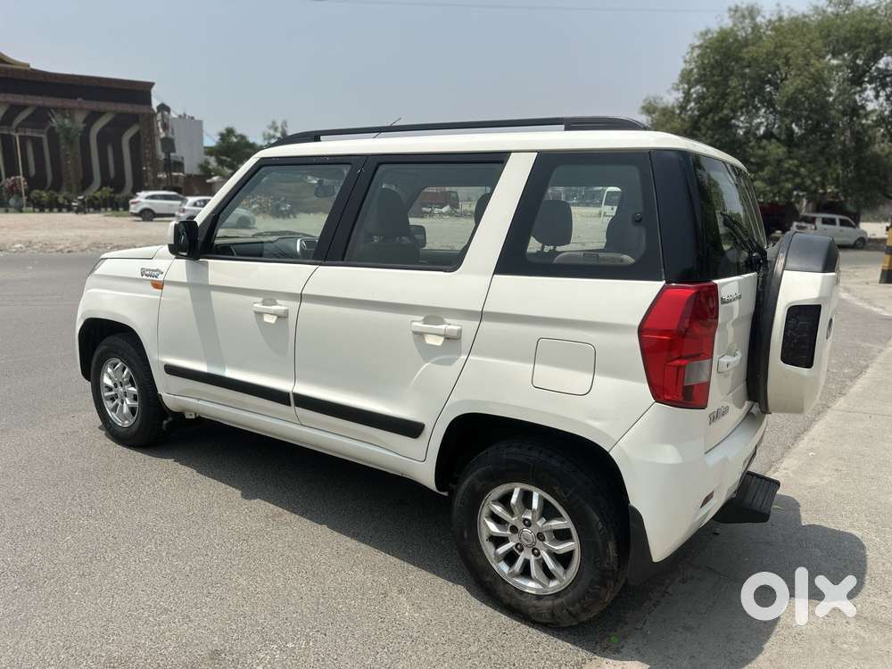 Mahindra Tuv 300 T8, 2016, Diesel