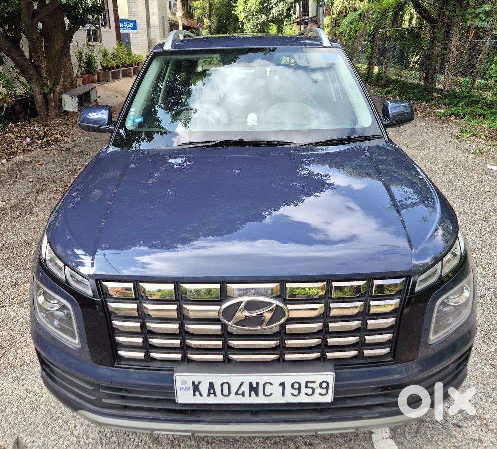Hyundai Venue 1.0 Sx (o) Turbo Dct, 2023, Petrol