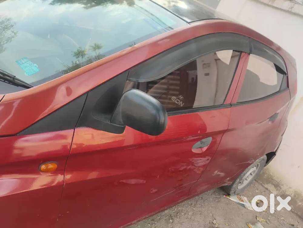 Hyundai Eon 2012 Petrol Well Maintained
