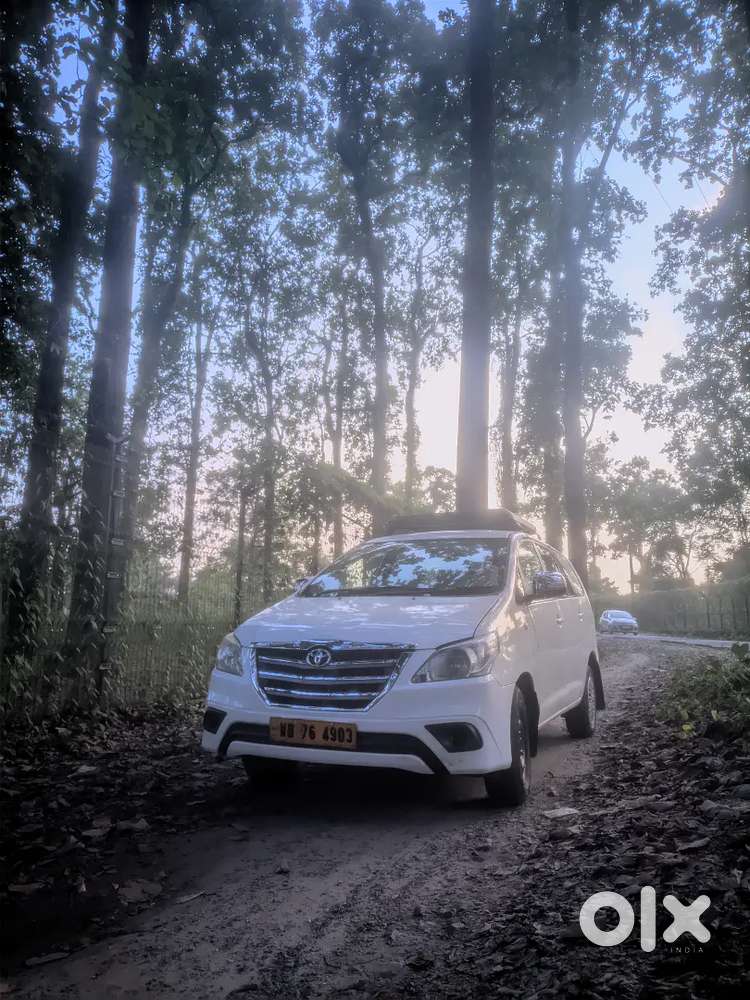 Toyota Innova 2.0 E 2008