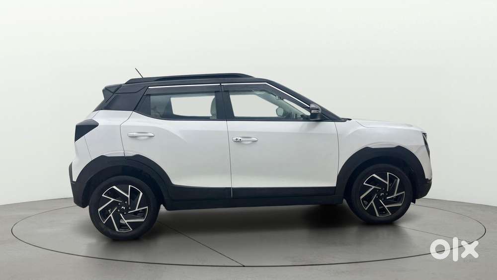 Mahindra Xuv 3xo Ax5 1.5 Diesel Autoshift Plus, 2024, Diesel