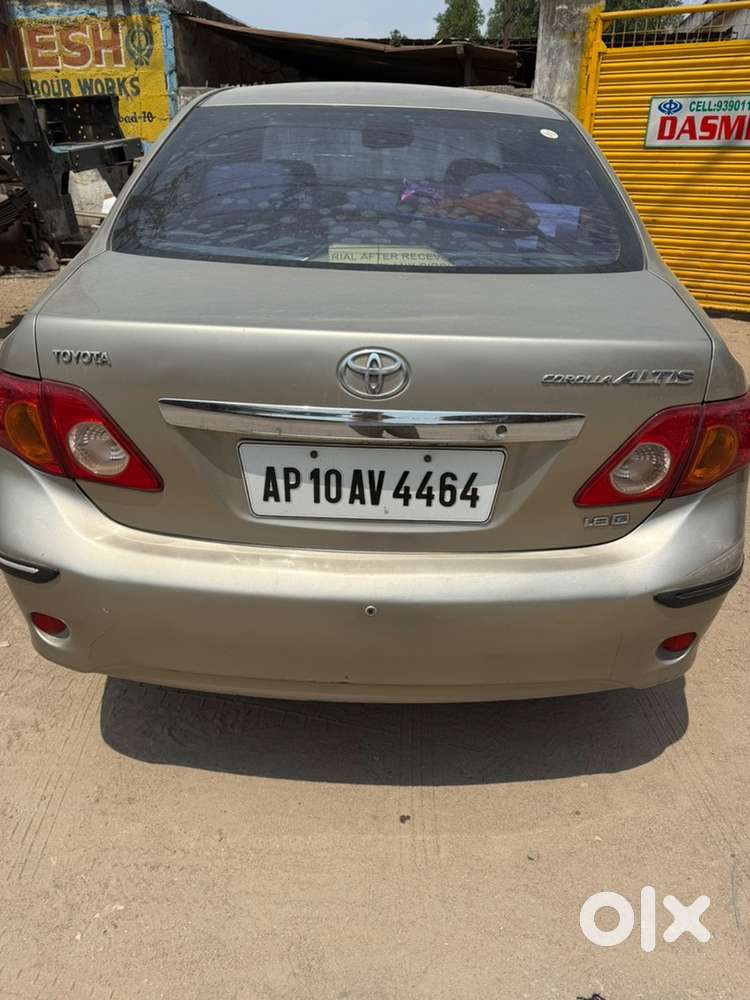 Toyota Corolla Altis 2010 Petrol Well Maintained