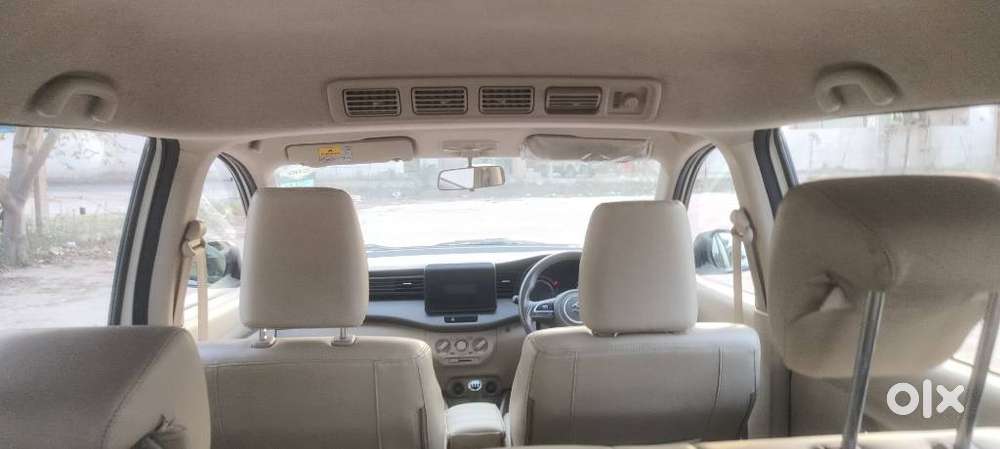 Maruti Suzuki Ertiga 1.5 Vxi, 2021, Petrol