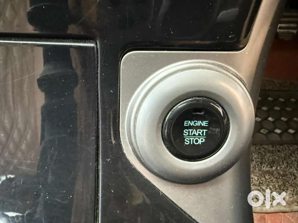 Xuv500 W11 2021 Diesel In Showroom Condition