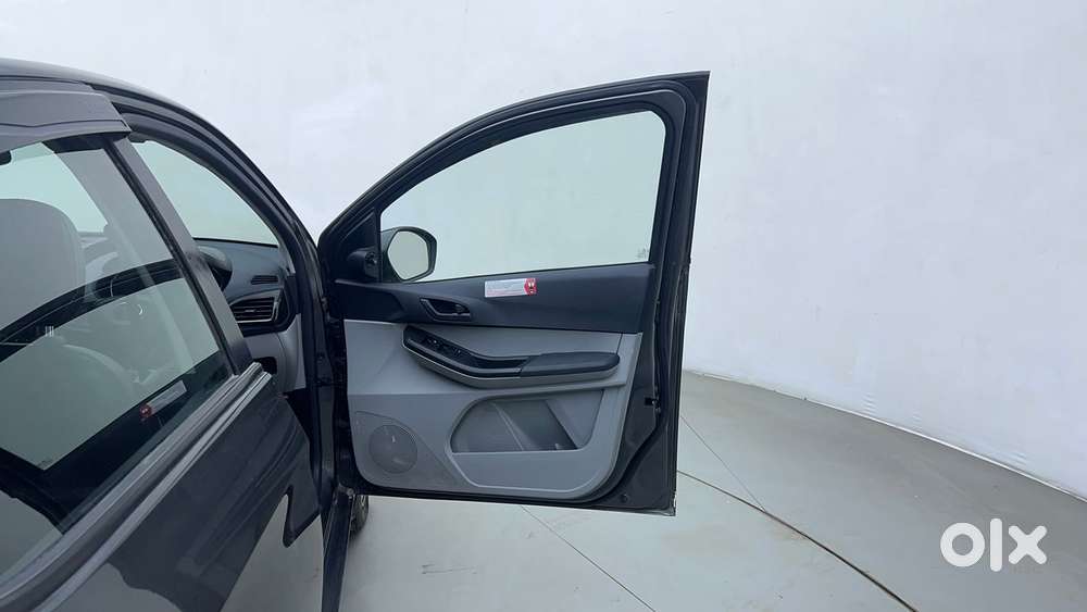 Tata Tiago Xt Icng, 2024, Cng & Hybrids